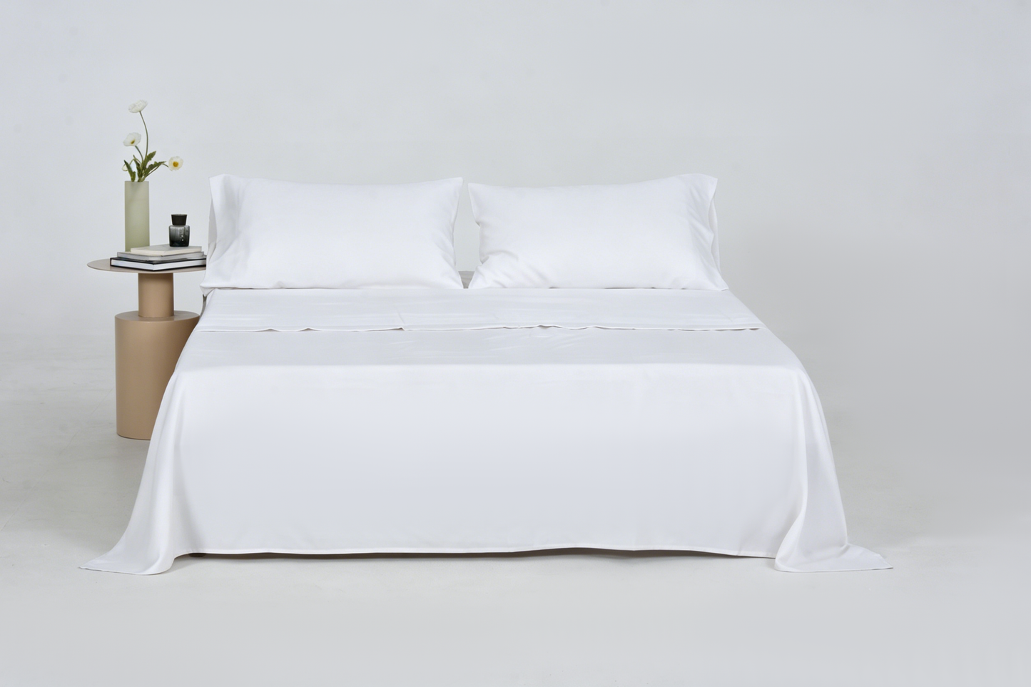 (white) four-piece bed set