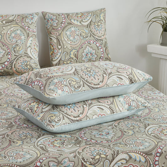 Muted Multicolor Paisley Custom Cotton Bedding Set Hidden Button Closure Inner Corner Ties Custom Size Bed Sheets