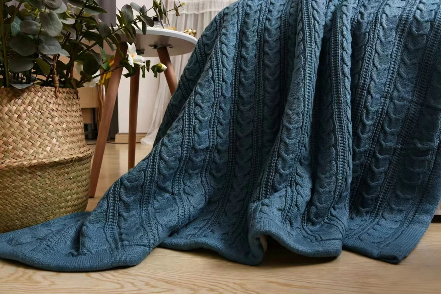 Doppellagige gestrickte Schaffell-Decke auf der Rückseite
