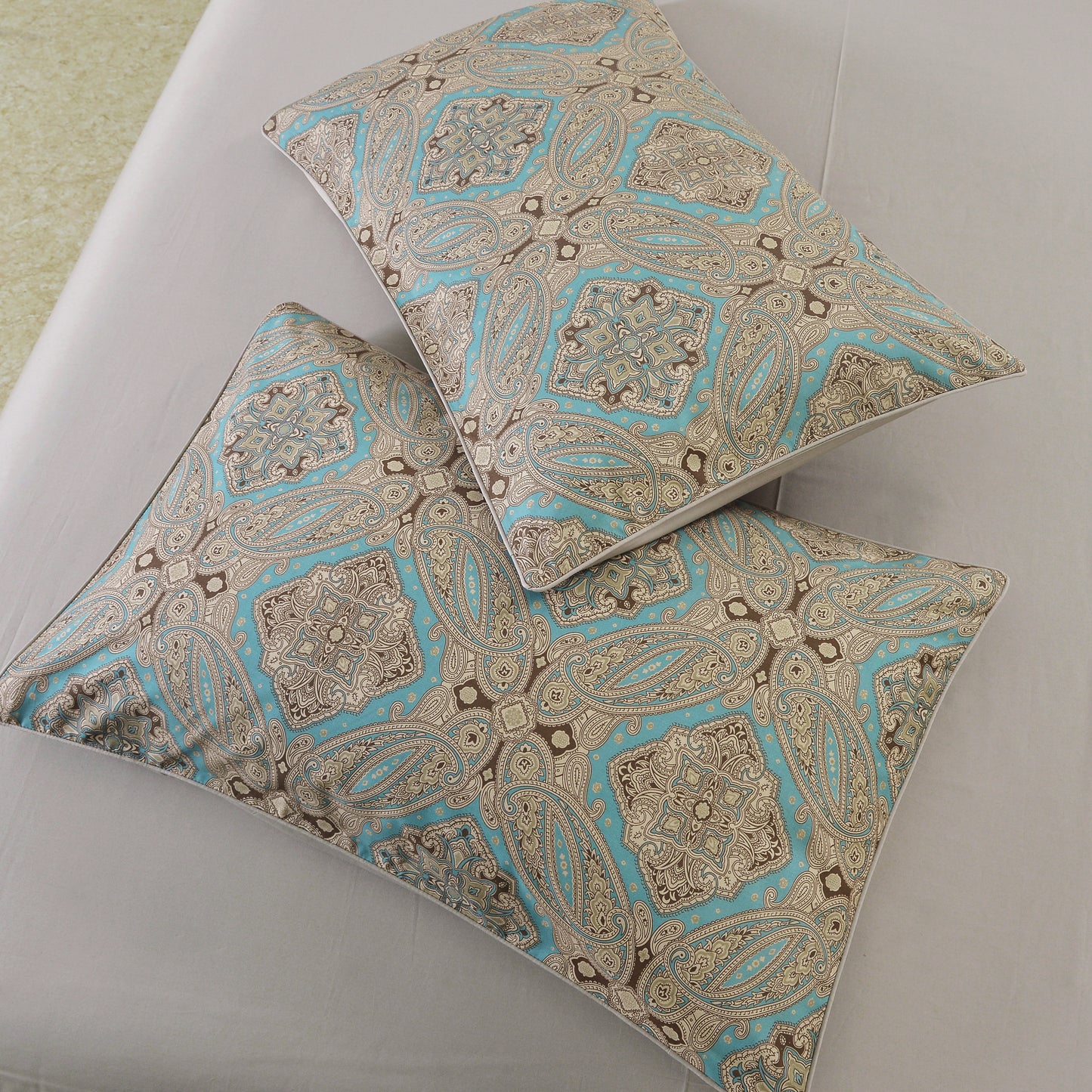 Luxury Boho Medallion Pattern Custom Size Bed Linen Set Hidden Button Closure Inner Corner Ties Custom Size Bed Sheets