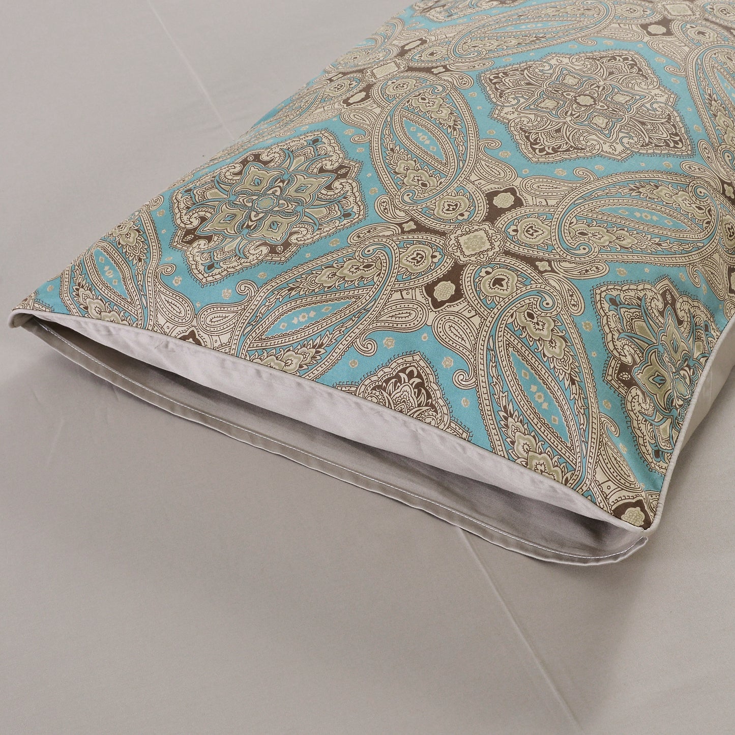 Luxury Boho Medallion Pattern Custom Size Bed Linen Set Hidden Button Closure Inner Corner Ties Custom Size Bed Sheets