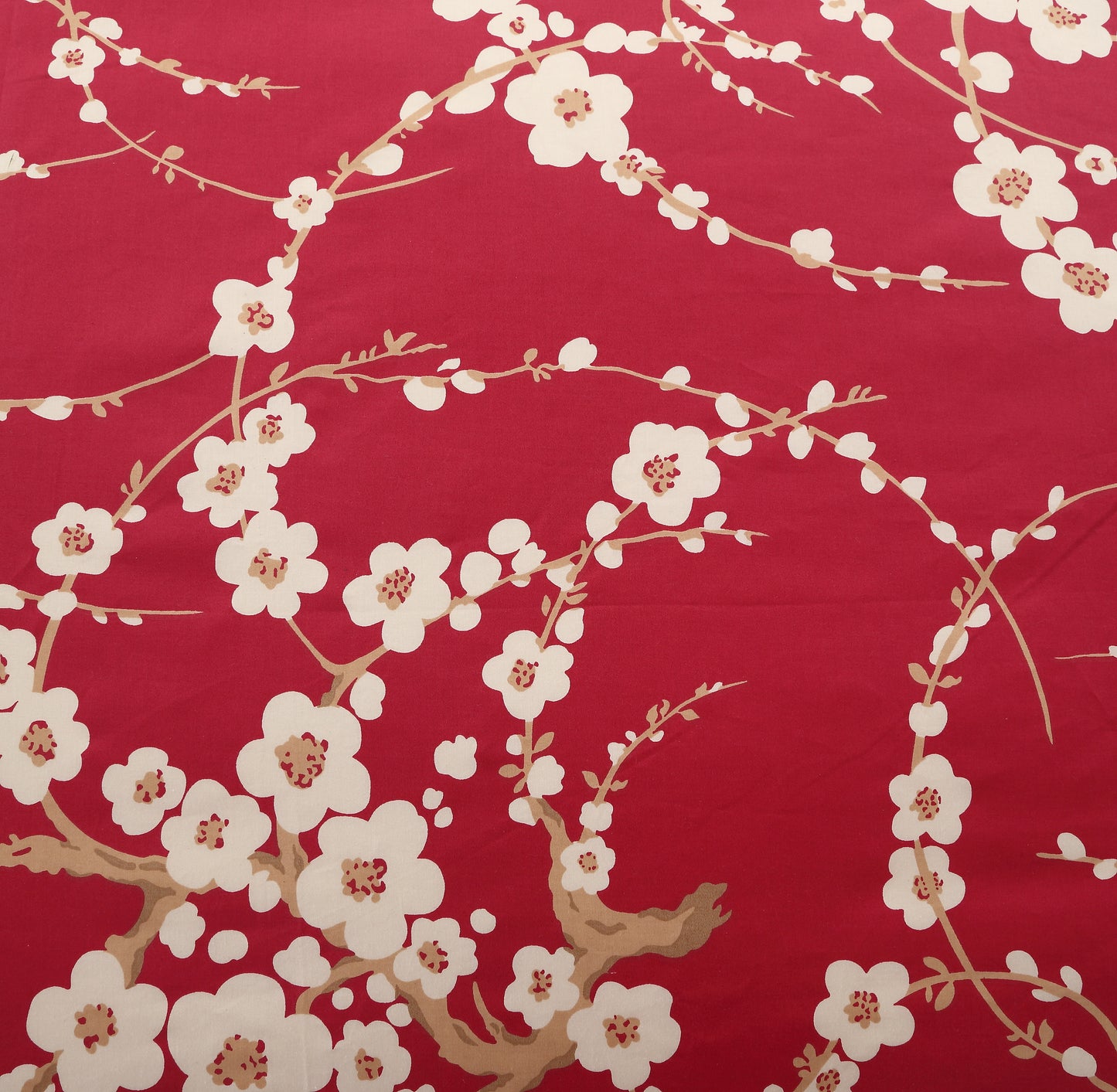 Custom Red Plum Blossom Floral Bedding Set Oriental Chinese Style Duvet Cover Set With Solid Red Bed Sheet