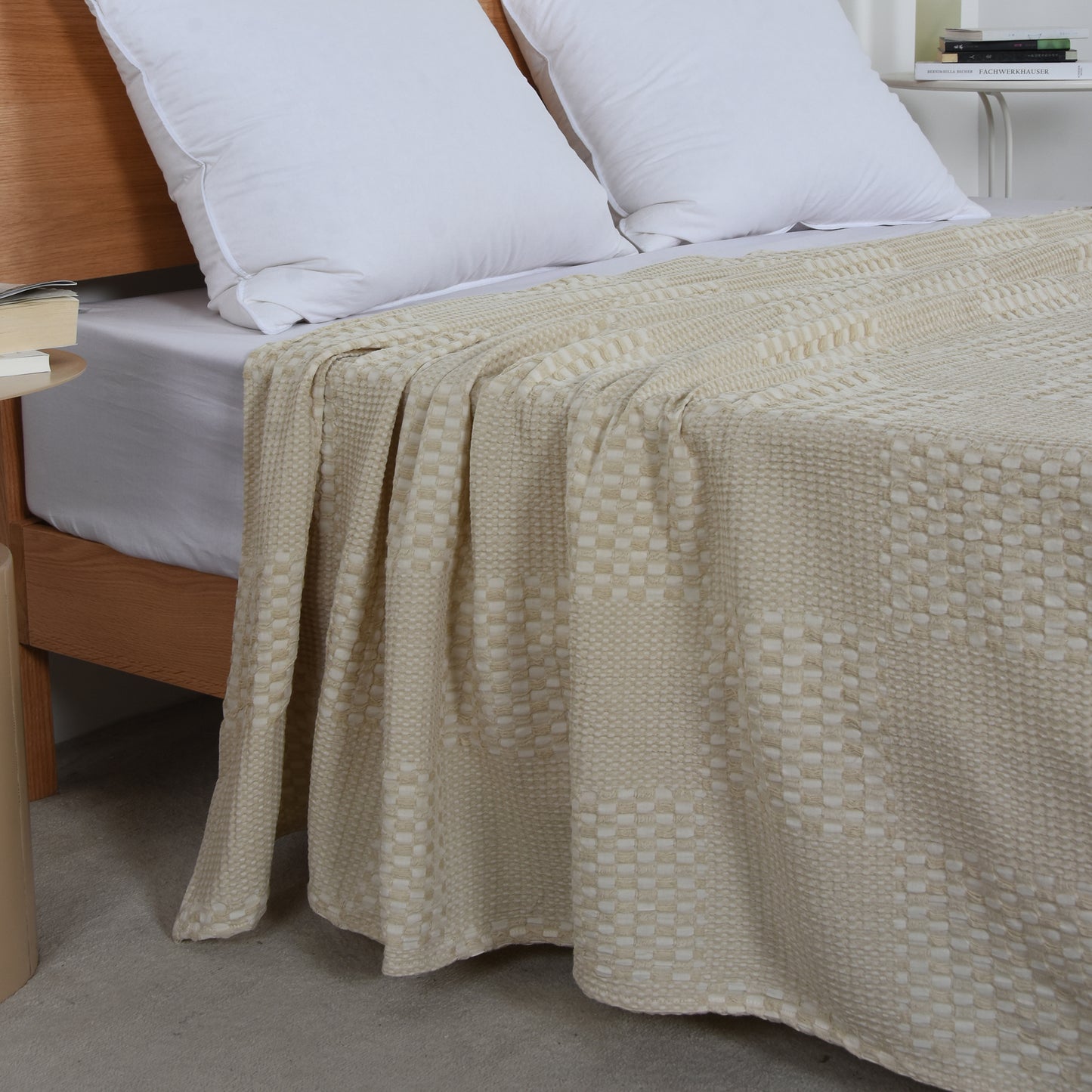 100% Cotton Checkered Blanket