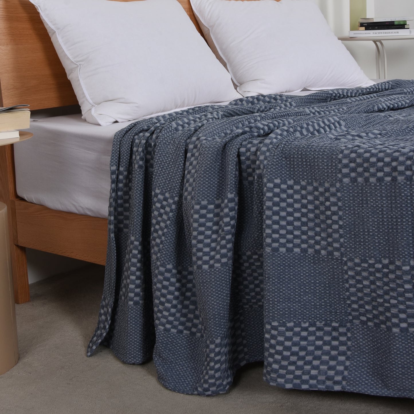 100% Cotton Checkered Blanket