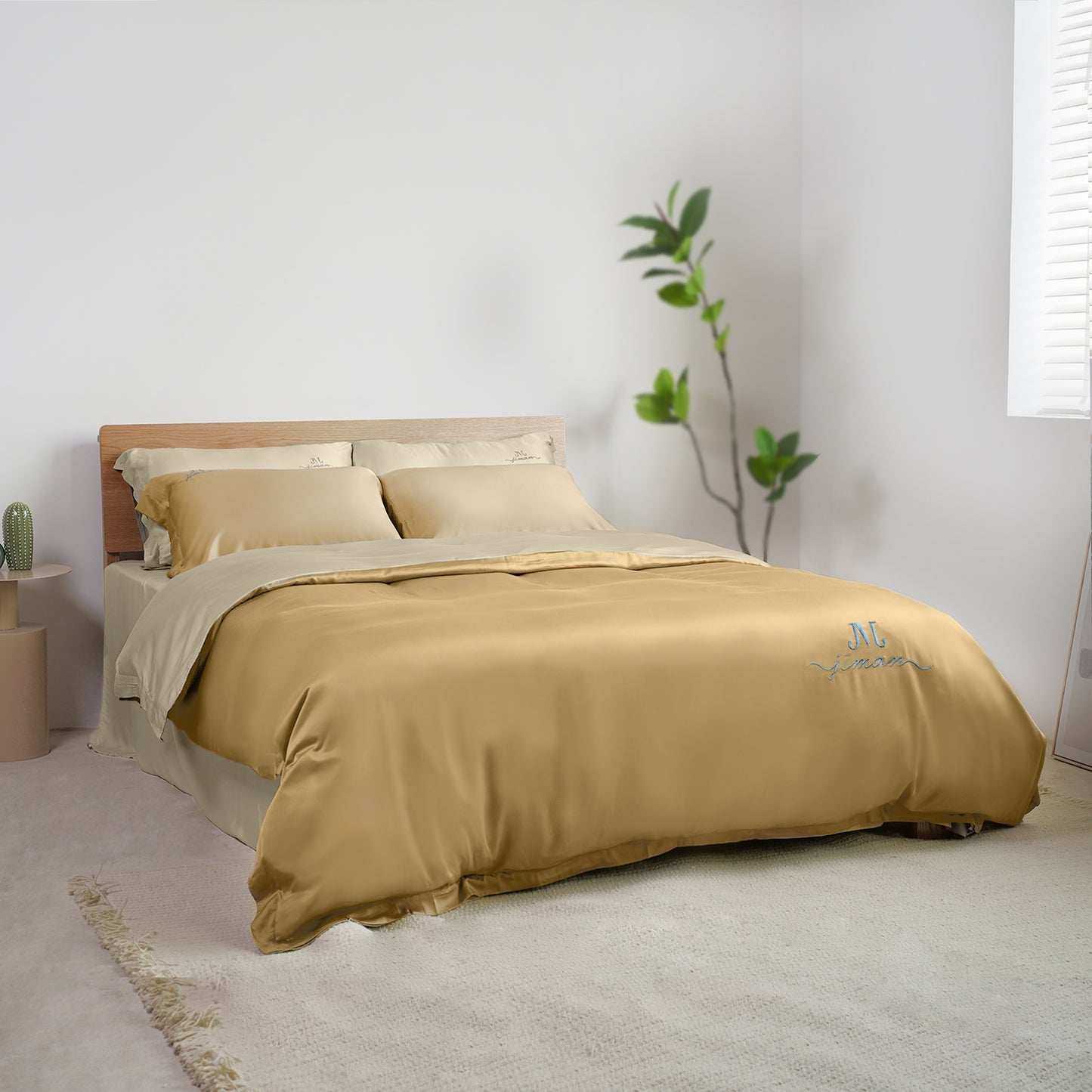 Ice-soft and nude four-piece set