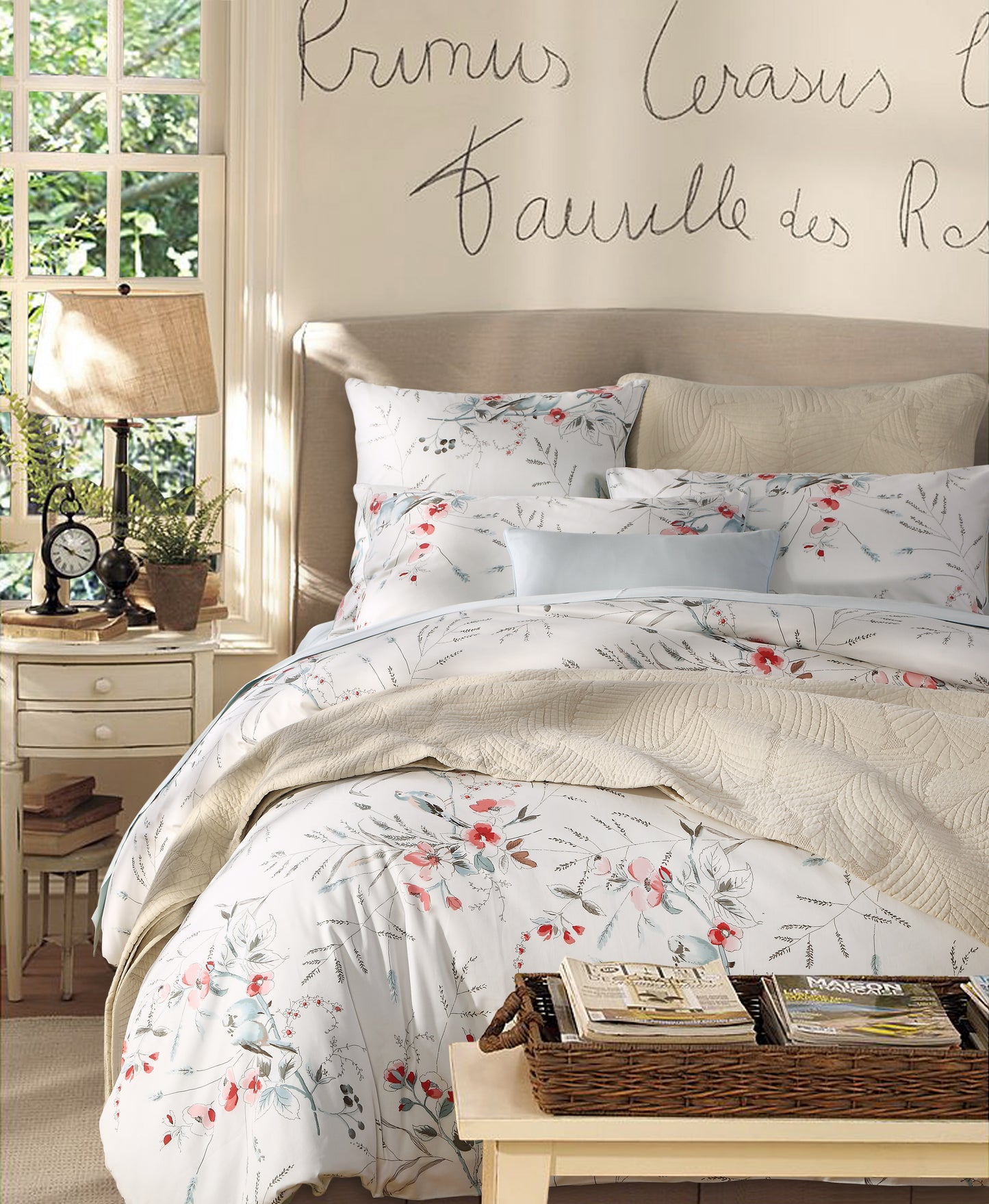 Fresh Ink Floral Bird Custom Size Bed Sheet Linen Set Hidden Button Closure Inner Corner Ties Custom Size Bed Sheets