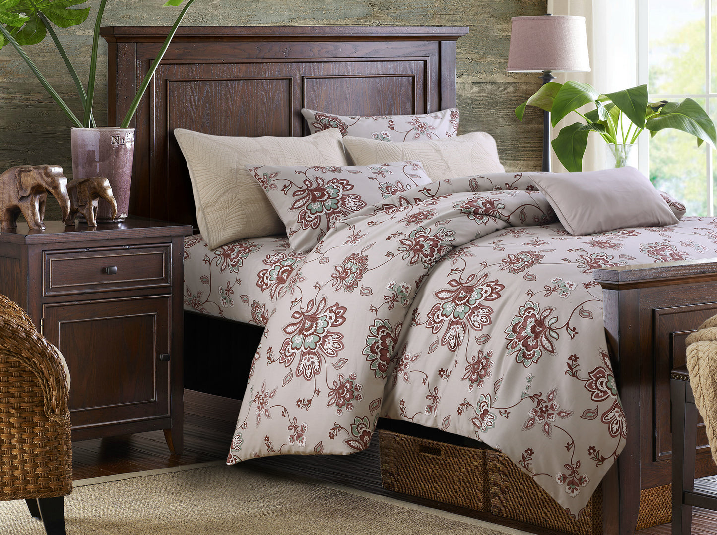 Retro Botanical Flower Printed Custom Bed Linen Skin-Friendly Cotton 4 Pieces Bedding Set Hidden Button Closure Inner Corner Ties Custom Size Bed Sheets